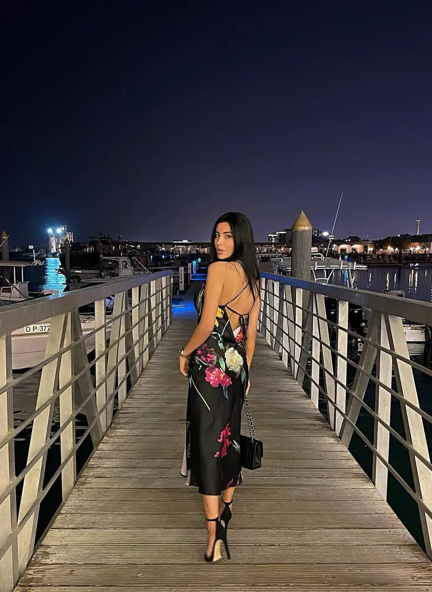 Adley escort in Moscow