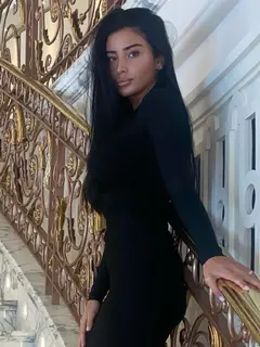 Adley escort in Moscow