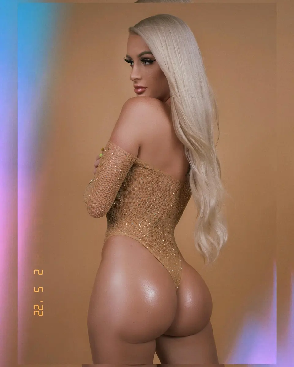 Aleena escort in Moscow