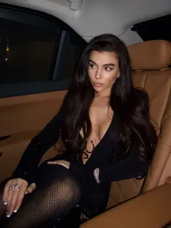 Arsa escort in Moscow