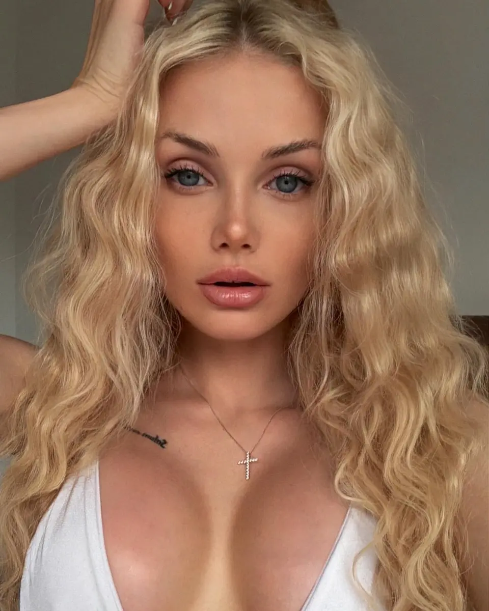 Barbi escort in Moscow