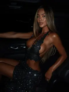 Karina escort in Moscow