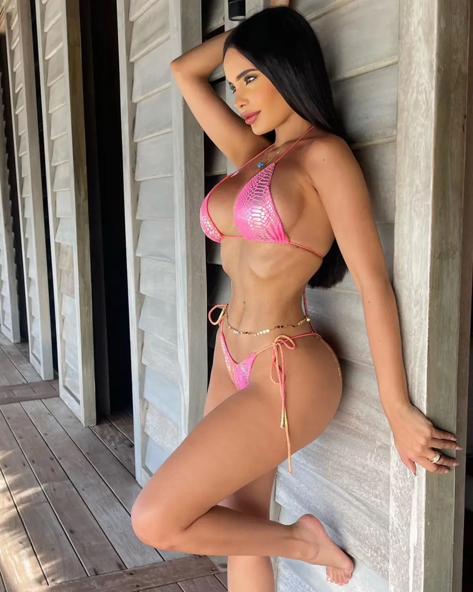 Mariell escort in Moscow