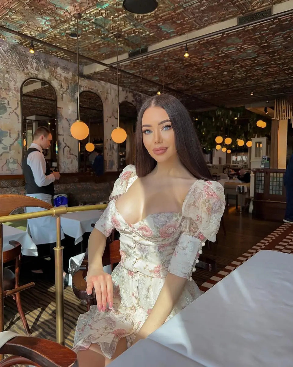 Milla escort in Moscow