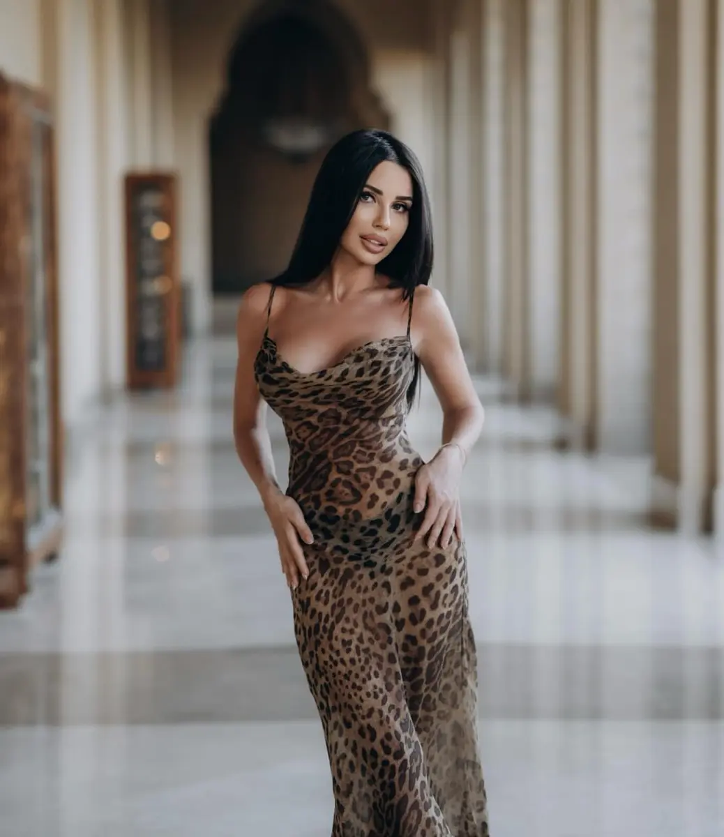 Phoebe escort in Moscow