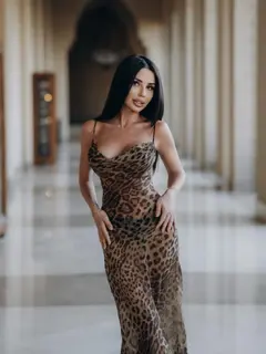 Phoebe escort in Moscow