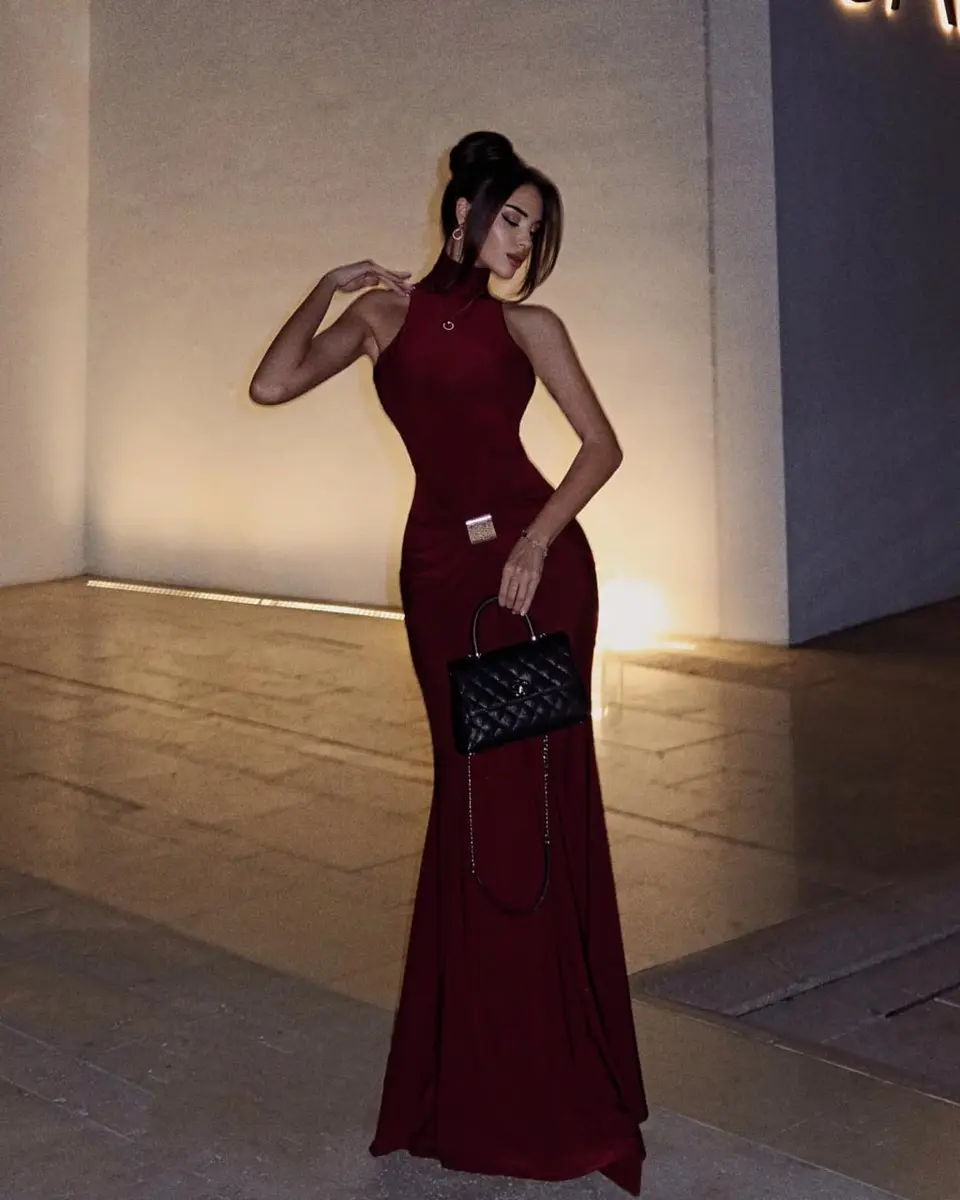 Tiona escort in Moscow