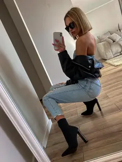 Viola escort in Moscow