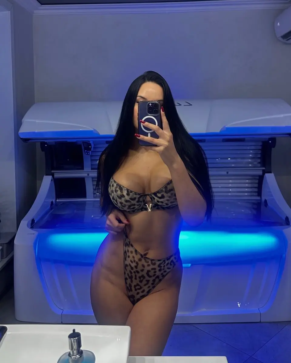 Zlata escort in Moscow